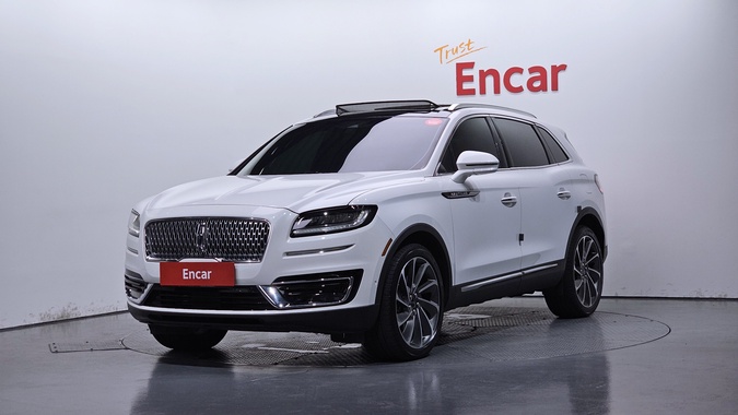 Lincoln Nautilus 2020