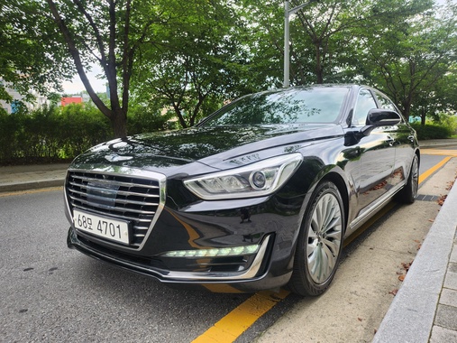 Genesis EQ900 2016