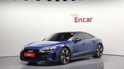 Audi e-tron 2022