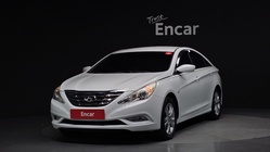 Hyundai Sonata 2010