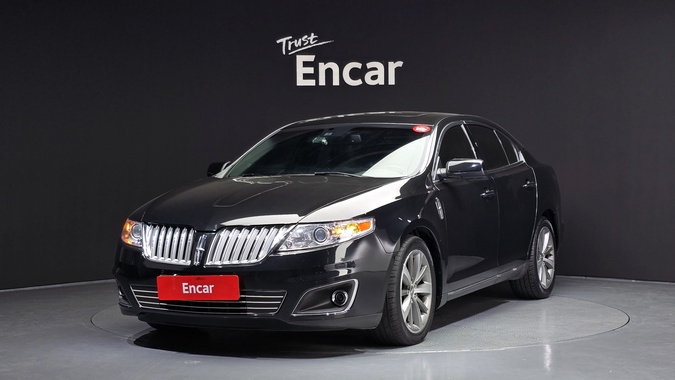Lincoln MKS 2010