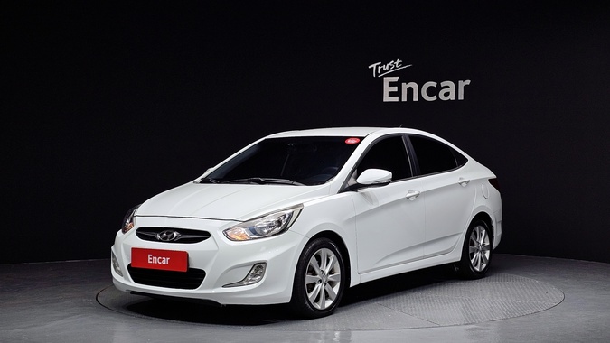Hyundai Accent 2012