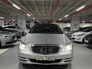Mercedes-Benz S-Class 2011