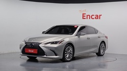 Lexus ES 2018