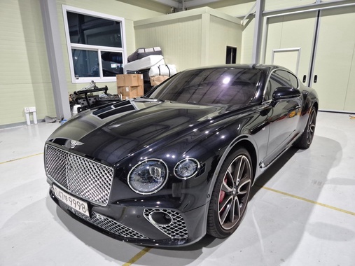 Bentley Continental 2022