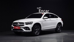 Mercedes-Benz GLC-Class 2021