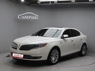 Lincoln MKS 2014