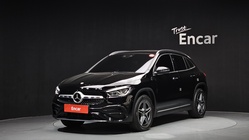 Mercedes-Benz GLA-Class 2023
