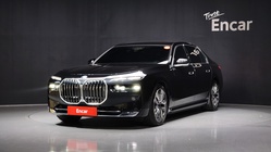 BMW i7 2023