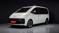 Hyundai Staria 2024