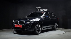 BMW iX3 2025