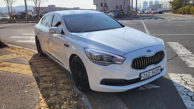 Kia K9 2012