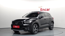 Volvo XC40 2022