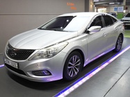 Hyundai Grandeur 2011