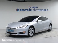 Tesla Model S 2017