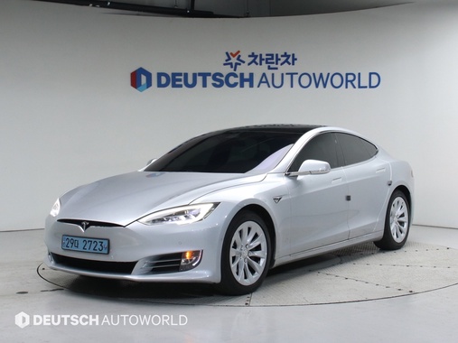 Tesla Model S 2017