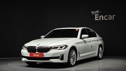BMW 5 Series 2023