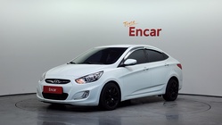 Hyundai Accent 2012