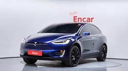 Tesla Model X 2019