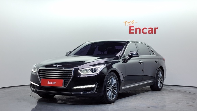 Genesis EQ900 2017