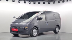 Hyundai Staria 2025