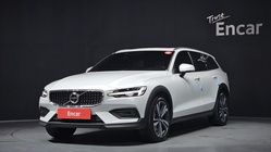 Volvo V60 2020