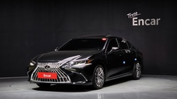 Lexus ES 2025