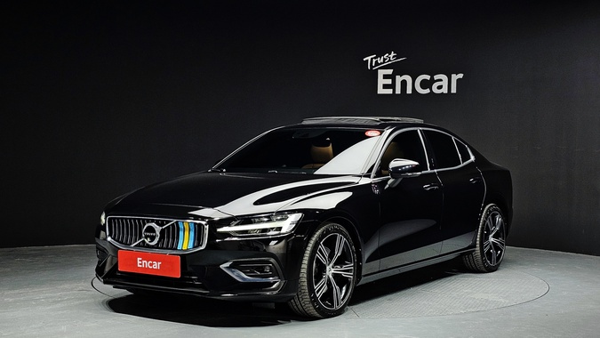 Volvo S60 2022