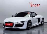 Audi R8 2011