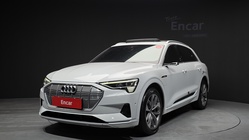 Audi e-tron 2022