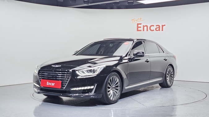 Genesis EQ900 2017