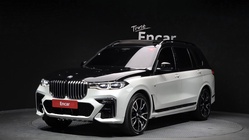 BMW X7 2021