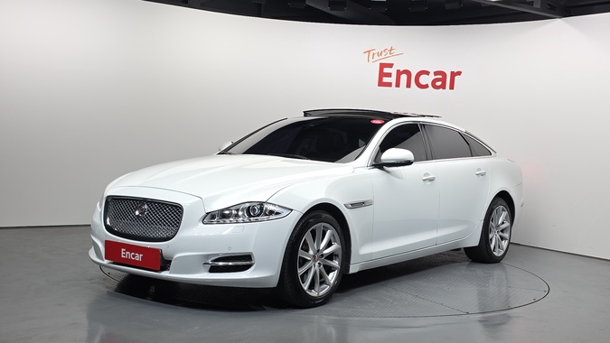 Jaguar XJ 2014
