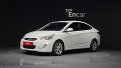 Hyundai Accent 2012