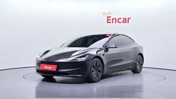 Tesla Model 3 2025