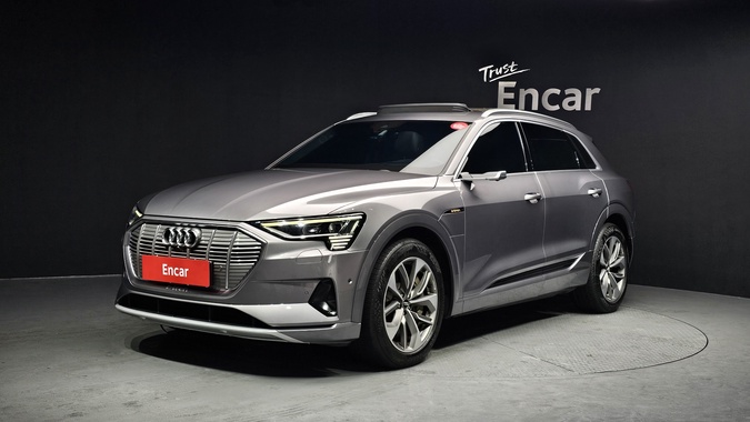 Audi e-tron 2020