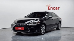 Lexus ES 2021