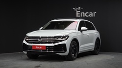 Volkswagen Touareg 2025