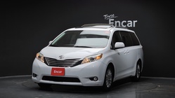 Toyota Sienna 2011