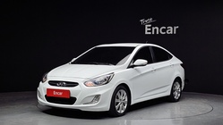Hyundai Accent 2012