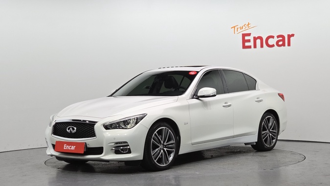 Infiniti Q50 2014