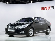 Hyundai Grandeur 2012