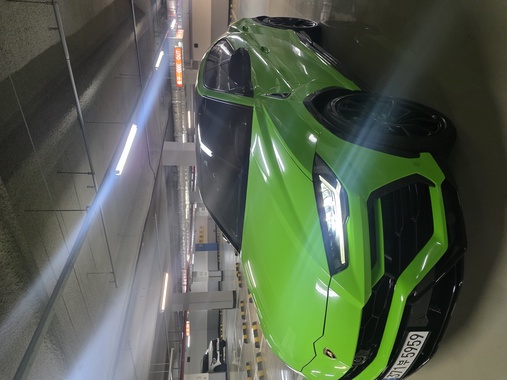 Lamborghini Urus 2019