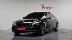 Mercedes-Benz S-Class 2020