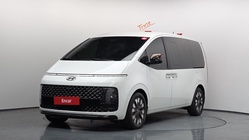 Hyundai Staria 2021