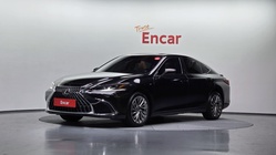 Lexus ES 2024