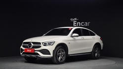 Mercedes-Benz GLC-Class 2021