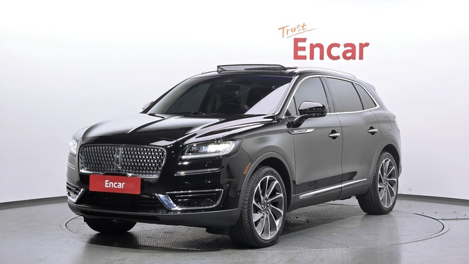 Lincoln Nautilus 2020