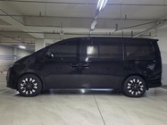 Hyundai Staria 2025
