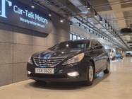 Hyundai Sonata 2011
